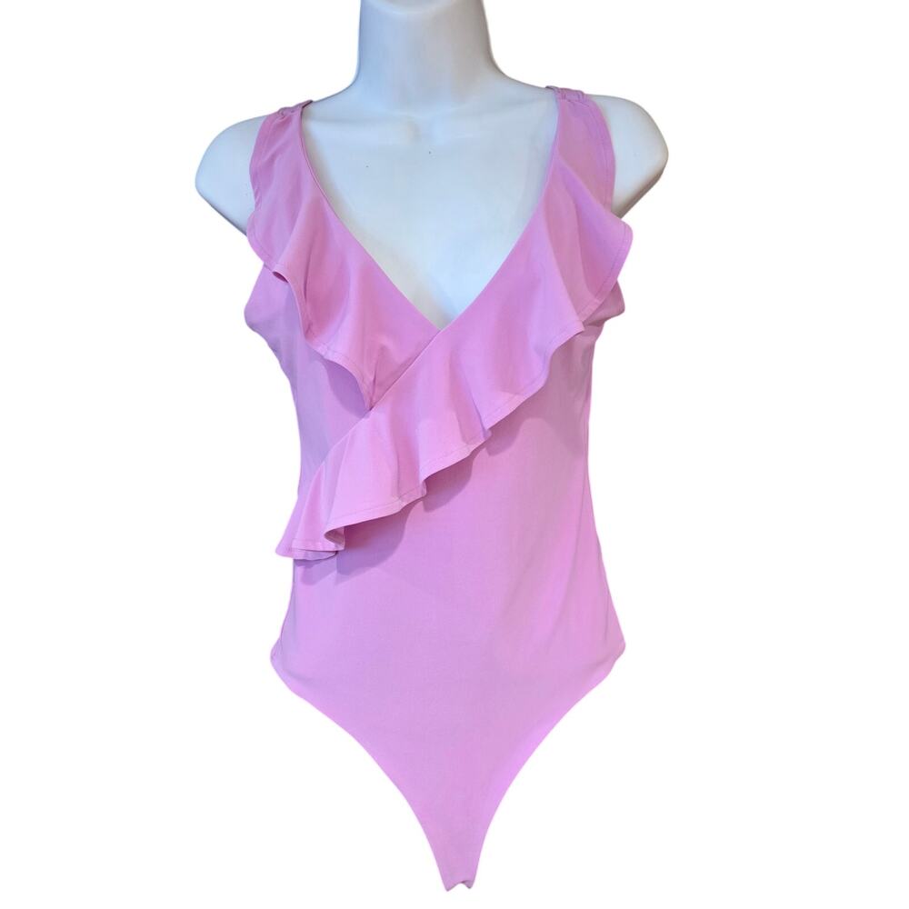 Leith Lily Ruffle Bodysuit in purple lily (discontinued) sz S